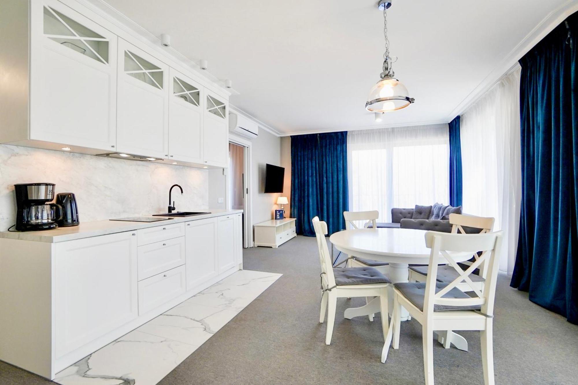 Apartpark By Baltic Home ชวีโนวิชแจ ภายนอก รูปภาพ